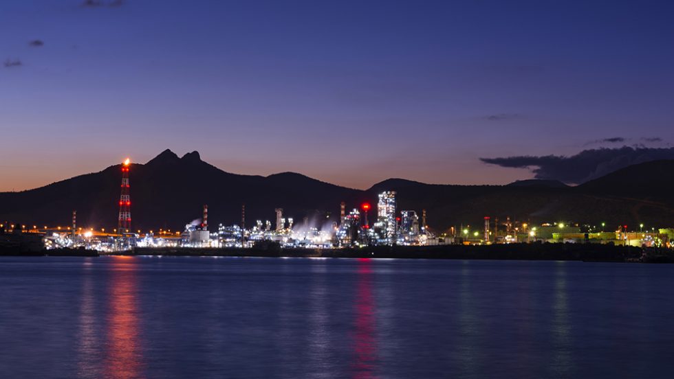 petrelaio petroleum refinery diylistirio